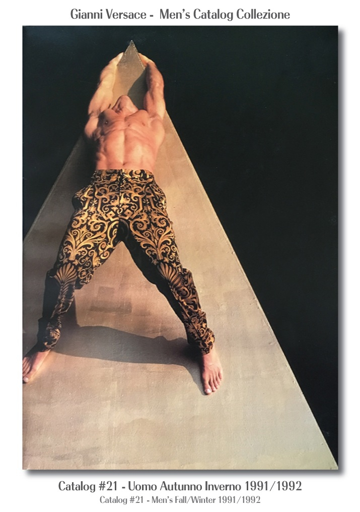Gianni Versace UOMO Collezione Autunno Inverno Mens Fall Winter Catalog #21, 1991/1992 Models Fashion 
