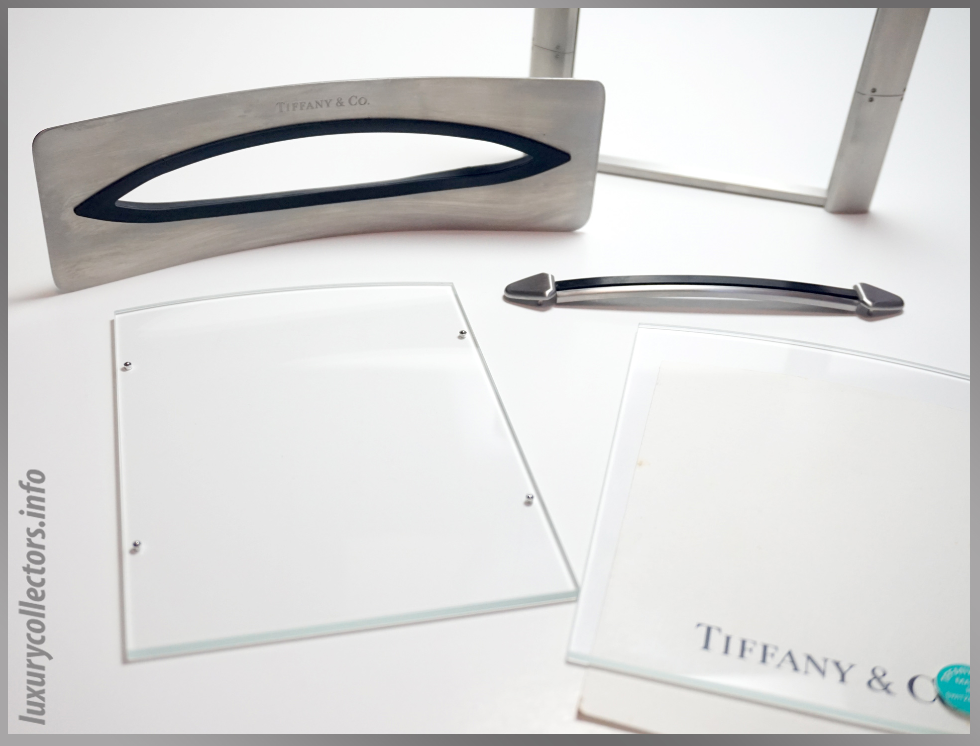 Tiffany & and Co. Streamerica Stainless Steel Airframe Picture Photo Frame Large Swiss Made in Switzerland Detailed logo glass panels