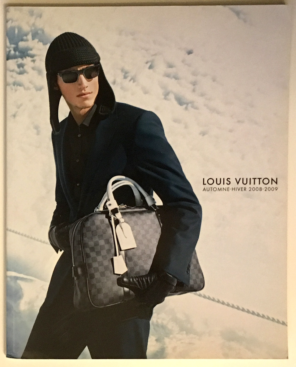 Louis Vuitton Croisette Damier Ebene Canvas  Family photo outfits, Family  photo outfits winter, Outfits