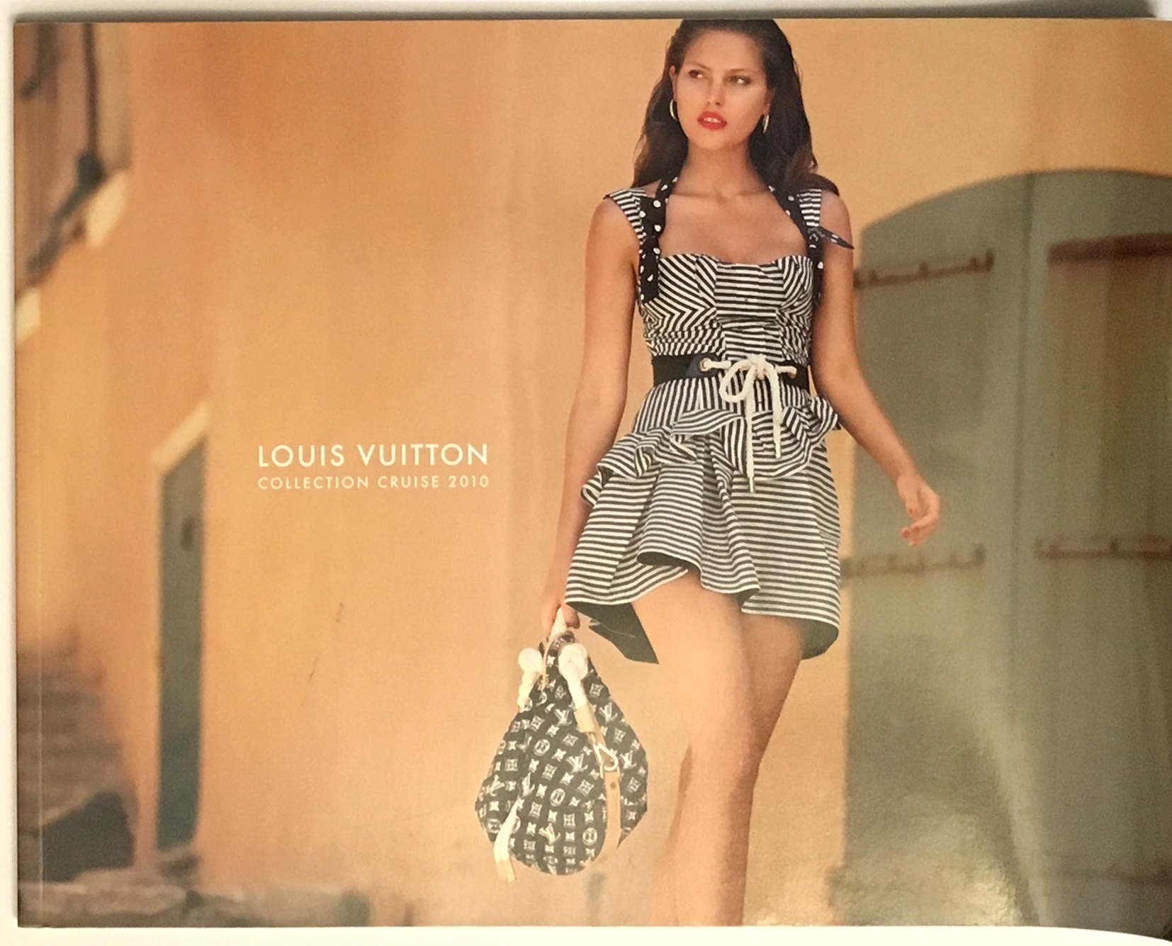 Louis Vuitton Fashion Catalog Cruise Men Women RTW Cover Croisiere Paris Marc Jacobs November Vacation 2010